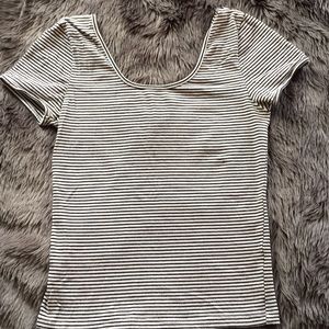 Scoop neck striped tee